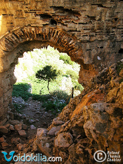 The entrance of Paliokastro