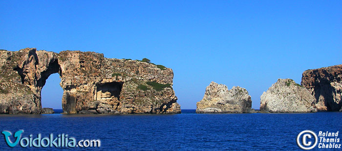 Sphacteria, Pylos island: Tsichli-baba and Koutsounes rocks